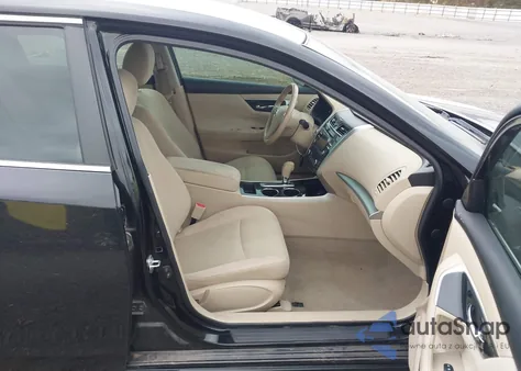 2014 Nissan Altima 2.5 Sv из США, поврежденный, VIN 1N4AL3AP9EC902215